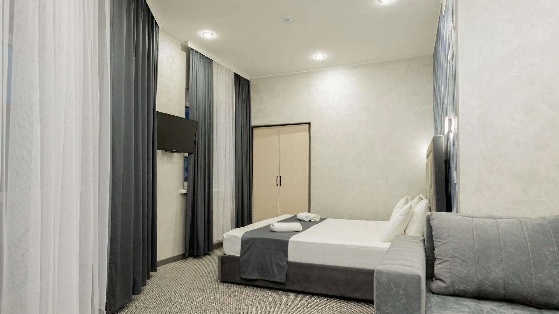 Rush Hotel Астана
